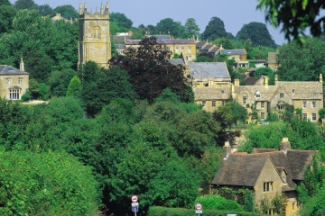 the cotswold market town of chipping campden and market place
